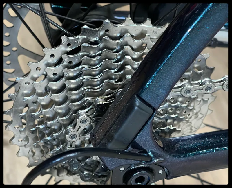 Giant FastRoad Advanced 1 M-Large Starry Night 2022-3